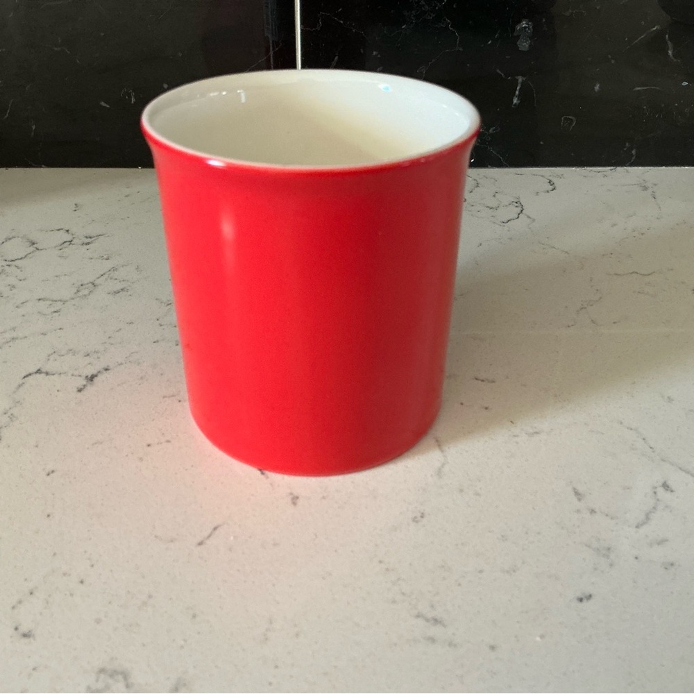 Villeroy & Boch porcelain wonderful world red mug Vtg New